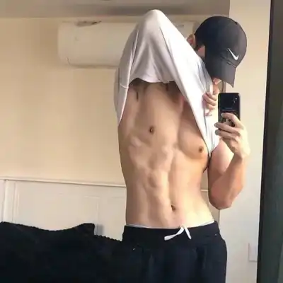 阚家欣